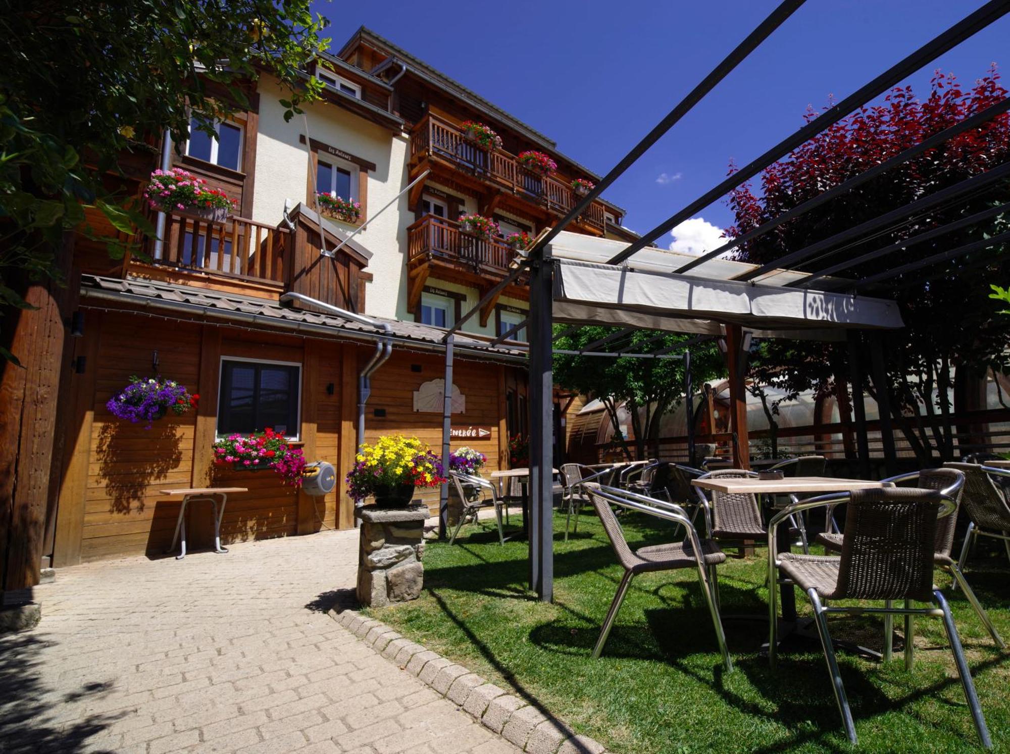 Hotel Les Autanes Spa-Balneotherapie & Restaurant Ancelle Dış mekan fotoğraf