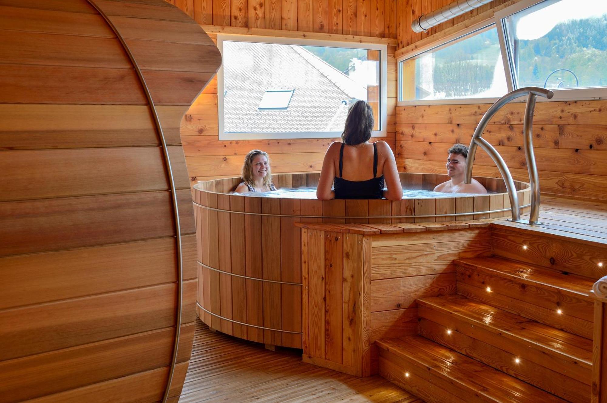 Hotel Les Autanes Spa-Balneotherapie & Restaurant Ancelle Dış mekan fotoğraf